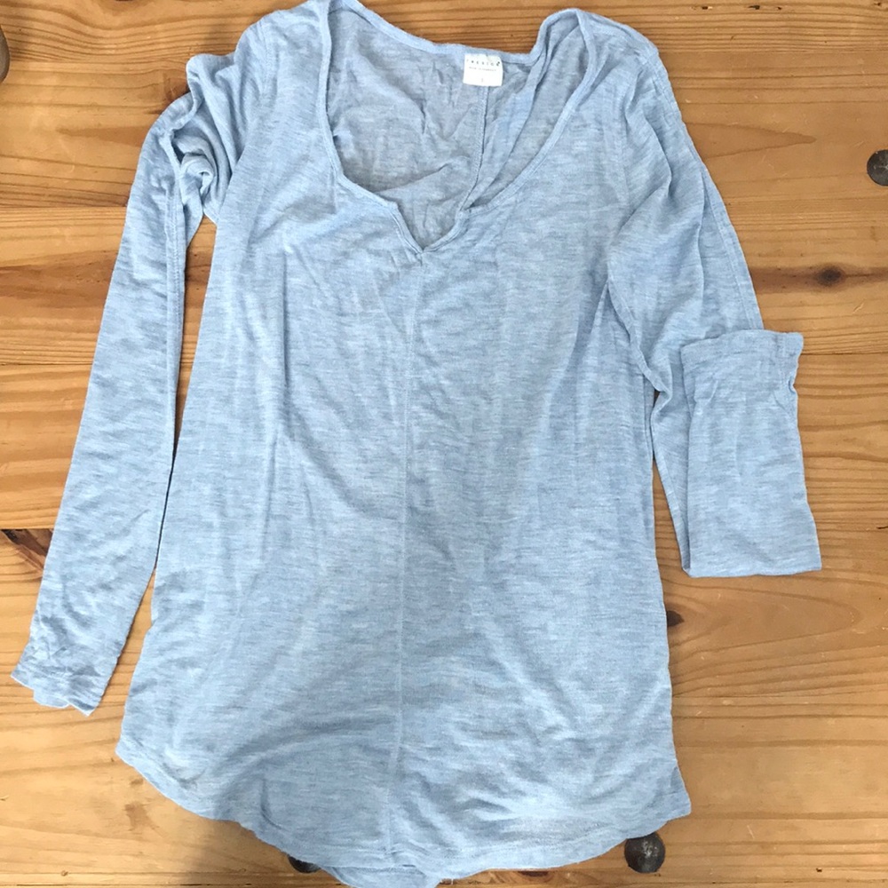 Women’s Longsleeve Tissue Tee Top
